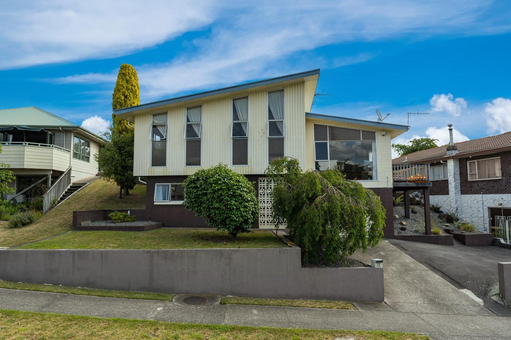 Villa The Family Hub Lago Lago Taupo Esterno foto