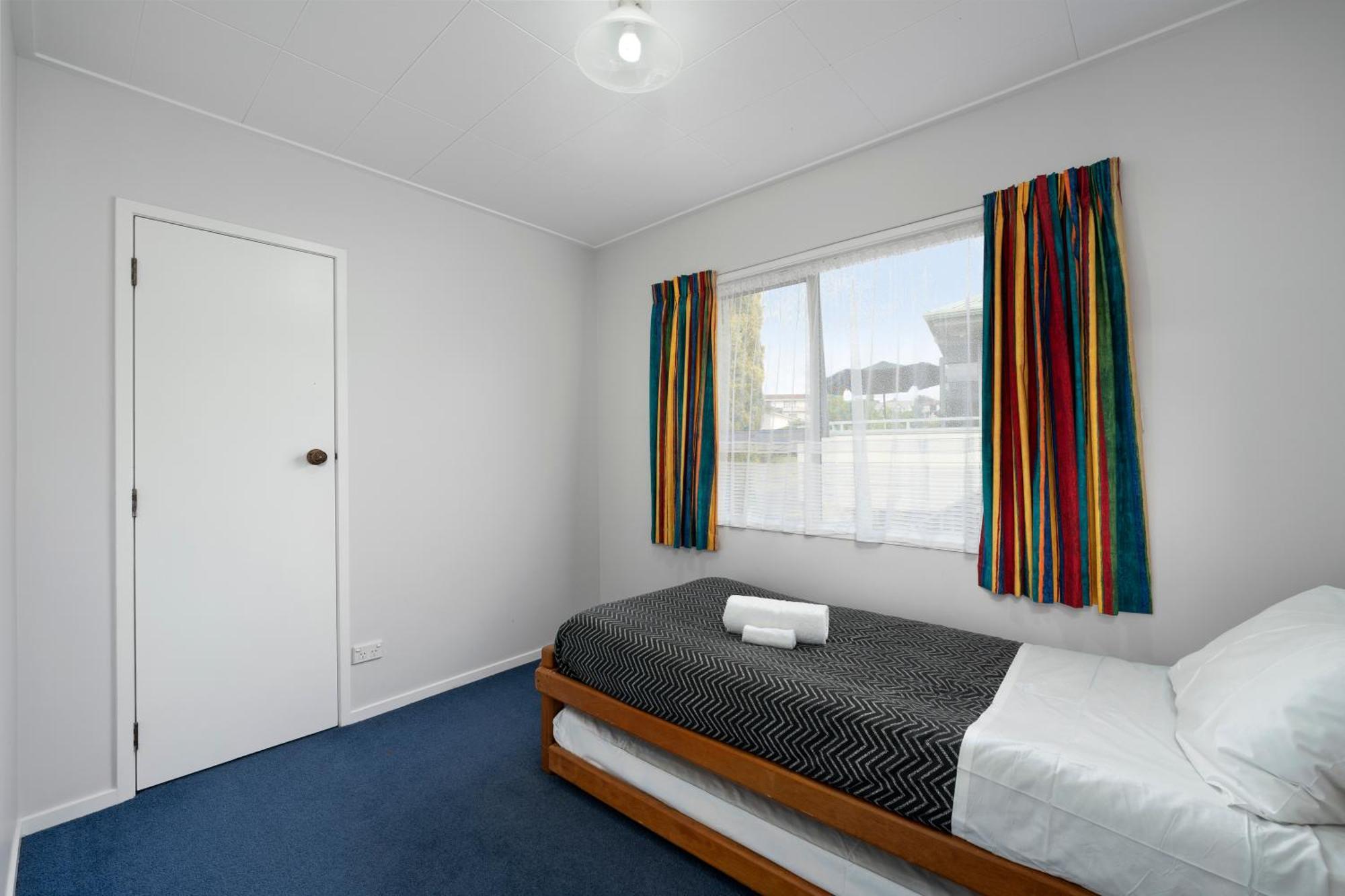 Villa The Family Hub Lago Lago Taupo Esterno foto